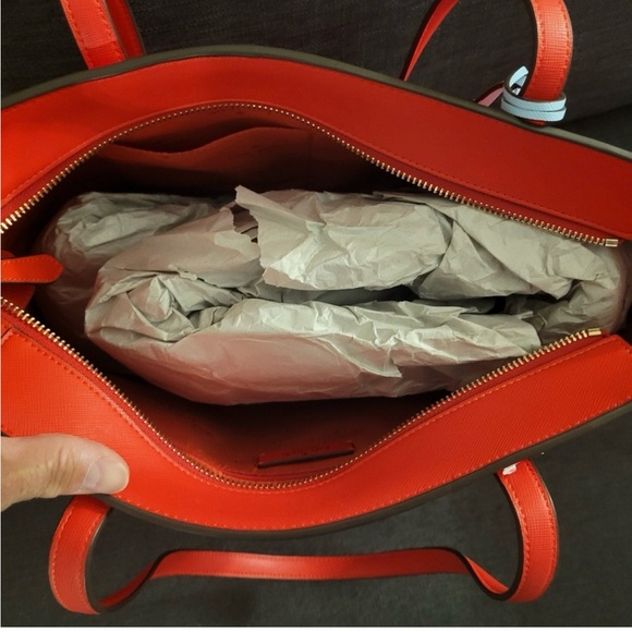 Kate Spade Marlee Red Tote with blue Crab bag charm NWT - Picture 9 of 11